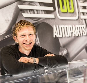 Jason van Uitlaatdiscounter